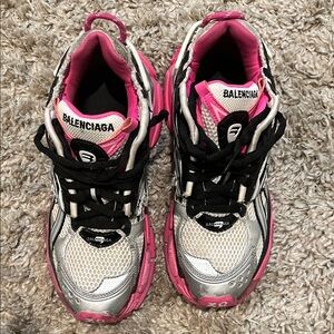 Balenciaga Women's Sneakers in Pink and Silver